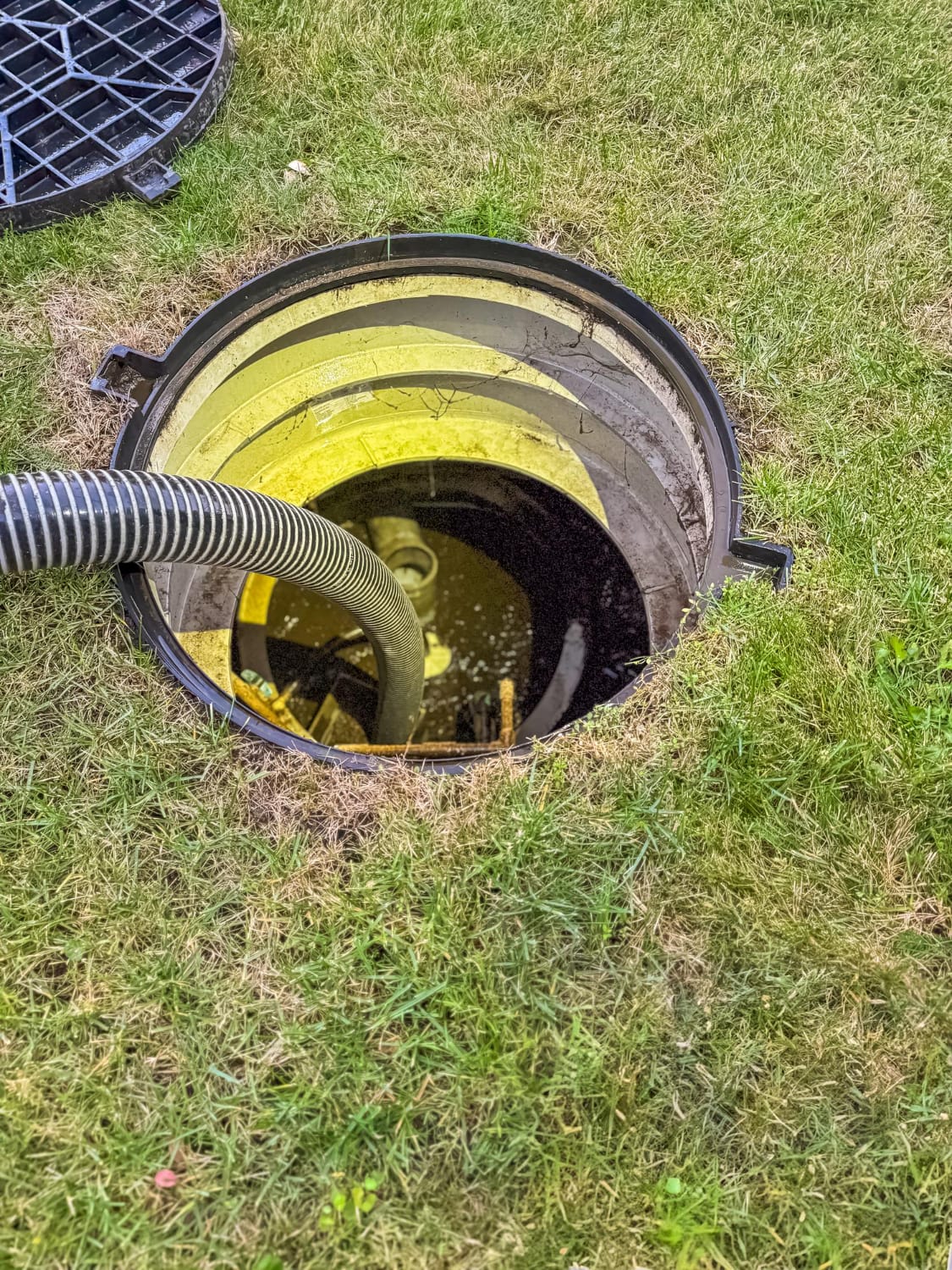 sewer-drain-cleaning sewer-drain-cleaning